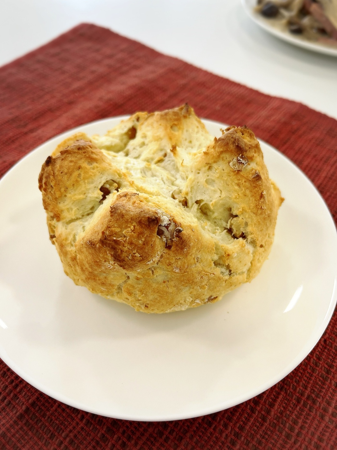 クルミのソーダブレッド