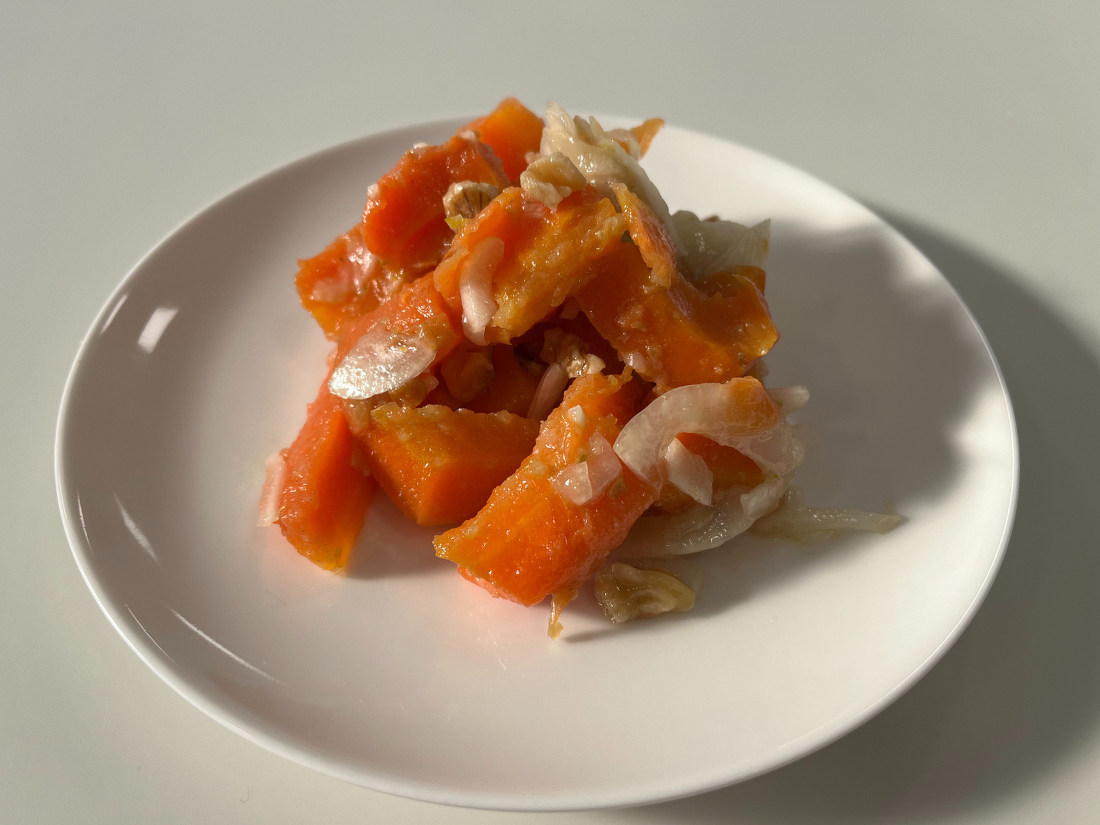 蒸しニンジンのサラダ